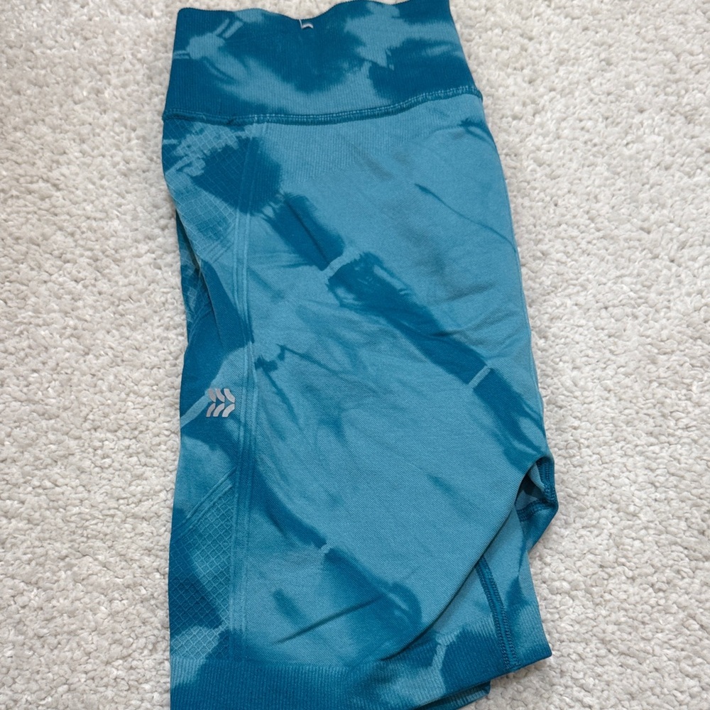Blue Tie-Dye Athletic Leggings